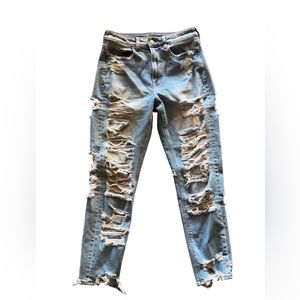 American Eagle Ripped Stretch Jean